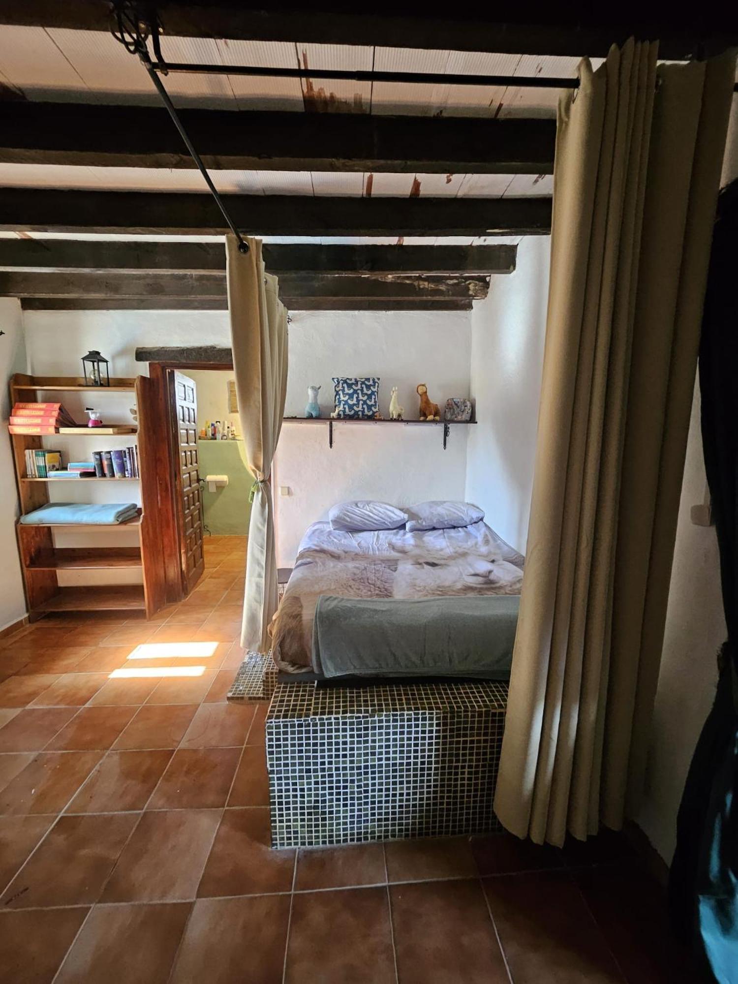 Apartament Experience Alpacas In Andalucia Kordoba Pokój zdjęcie